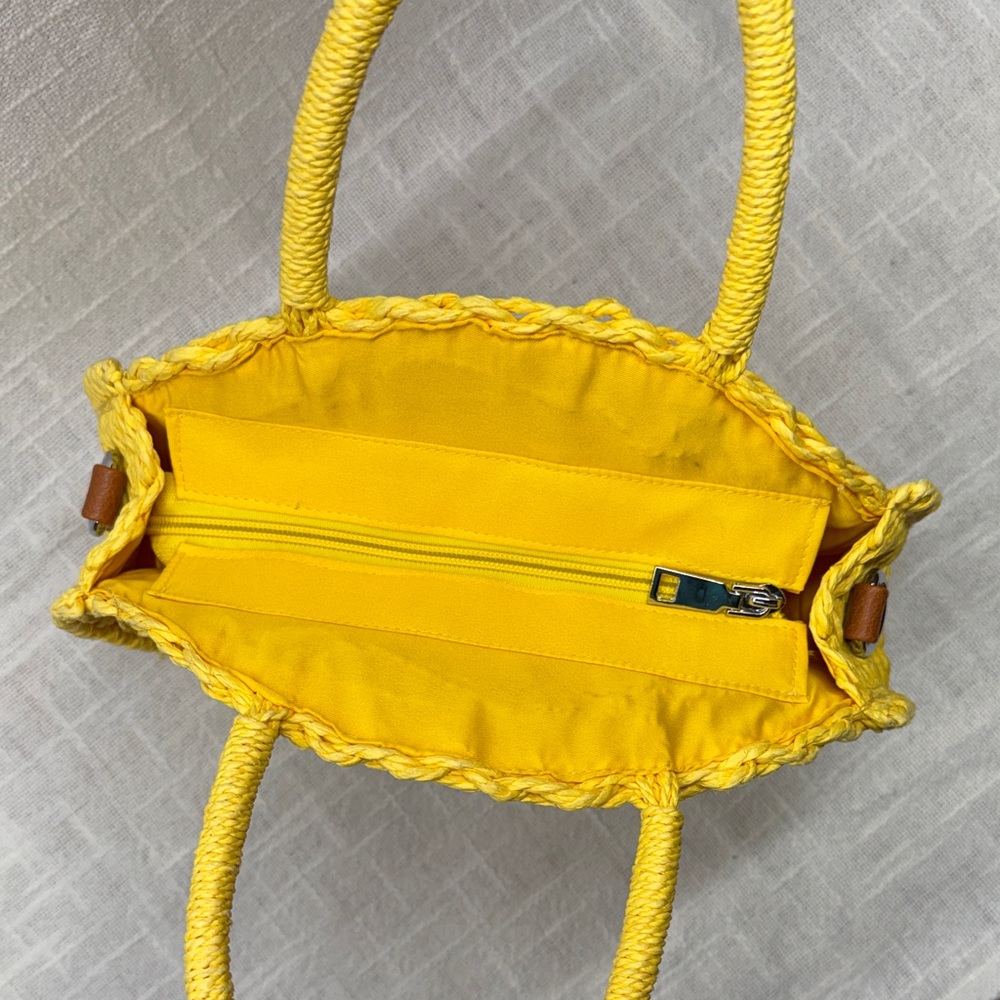 MMS Round Yellow straw Raffia Woven Handbag with zip closure and Top Handle - Picture 8 of 12